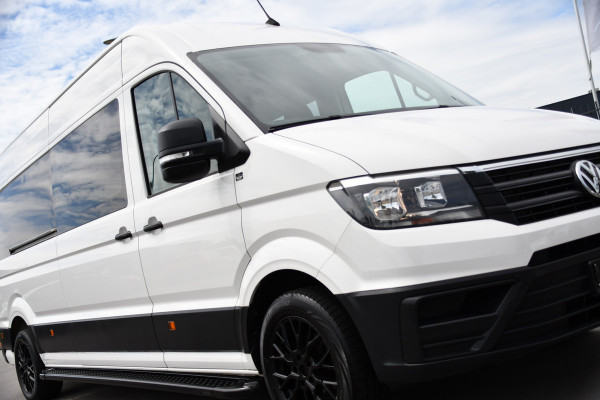 Volkswagen Crafter 35 2.0 TDI L4H3 DC PB Edition Cruise, Carplay, 177pk, Trekhaak, Multimedia, Airco, 5 Zits, Automaat, Uniek!