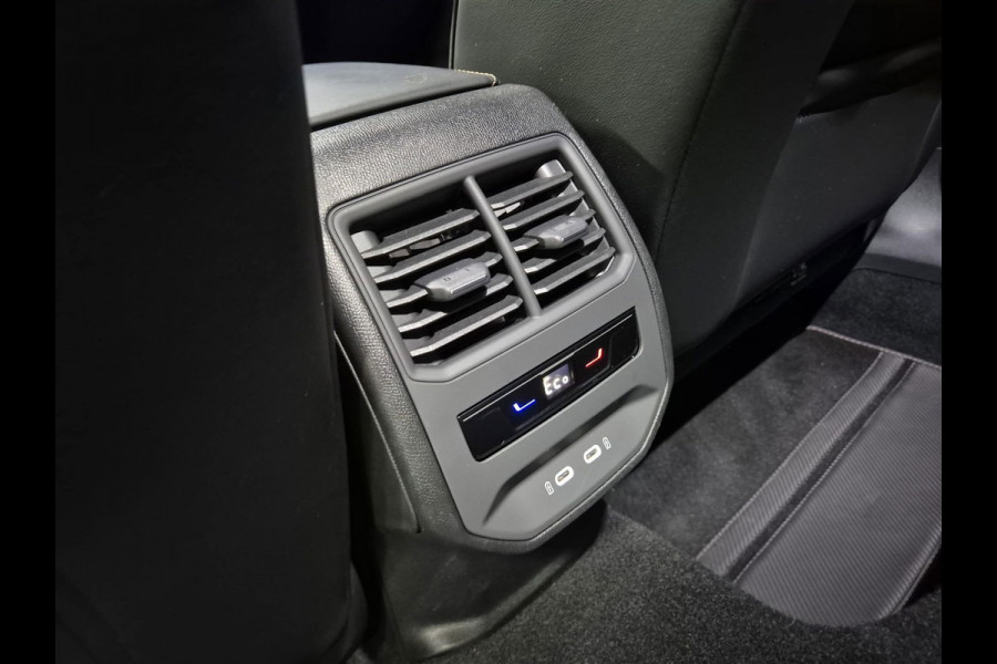 CUPRA Formentor 1.4 e-Hybrid VZ Copper Edition | Cruise| Sfeer | Camera | Navi | Stuurverwarming |