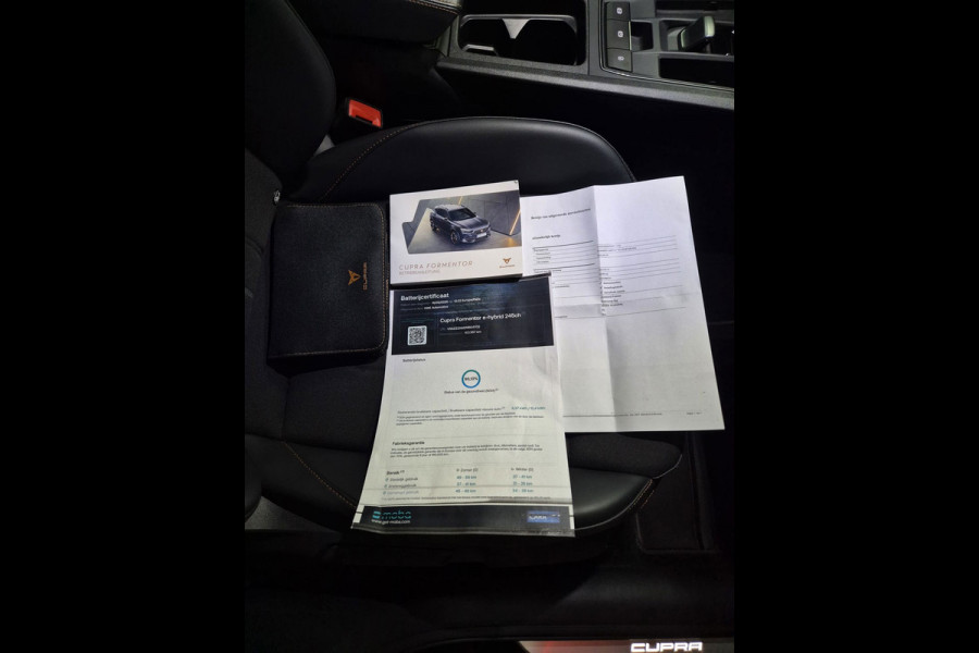 CUPRA Formentor 1.4 e-Hybrid VZ Copper Edition | Cruise| Sfeer | Camera | Navi | Stuurverwarming |