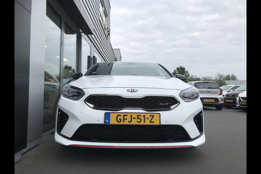 Kia ProCeed 1.6 T-GDI GT 204PK