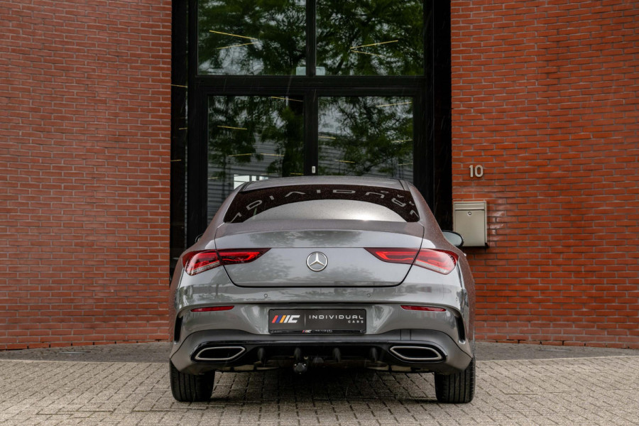 Mercedes-Benz CLA-Klasse 200 AMG Line Multibeam Sfeerverlicht. Orig NL Auto