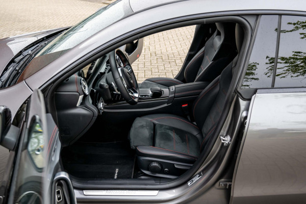 Mercedes-Benz CLA-Klasse 200 AMG Line Multibeam Sfeerverlicht. Orig NL Auto