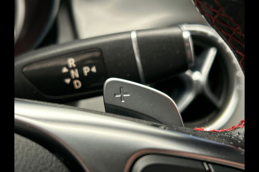 Mercedes-Benz CLA-Klasse 180 Business Solution AMG | Trekhaak | Camera | LED | Alcantara/Leder | Origineel NL