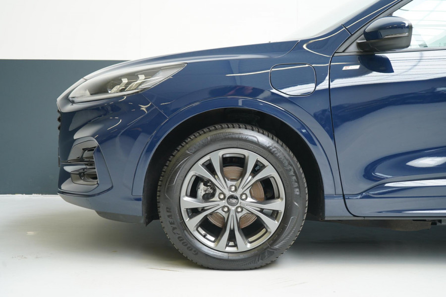 Ford Kuga 2.5 PHEV ST-Line | Carplay | Winter-pack | Parkeersensoren | Keyless | Lm velgen