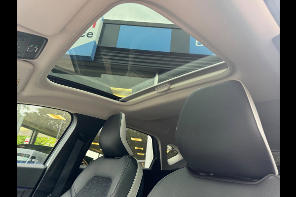 Renault Captur TCe 90 Techno Pano / Groot navi / Clima / Keyless / LM velgen