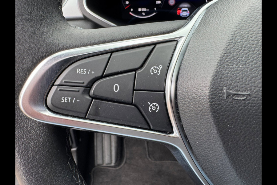 Renault Captur TCe 90 Techno Pano / Groot navi / Clima / Keyless / LM velgen