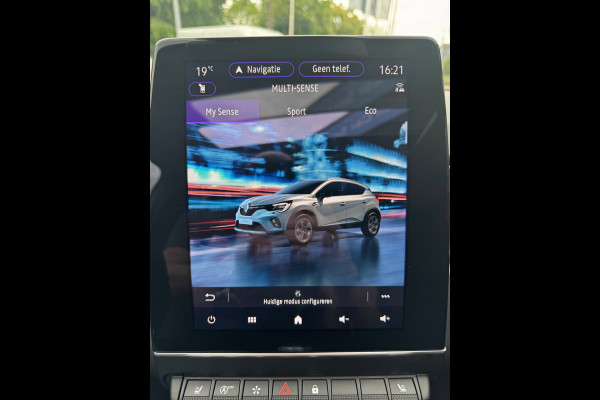 Renault Captur TCe 90 Techno Pano / Groot navi / Clima / Keyless / LM velgen