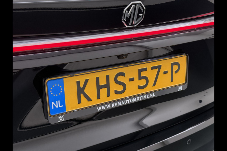 MG HS 1.5 TGDI Luxury PHEV VAN: 39.900,- VOOR: 34.440,- UW WKVOORDEEL: 5.460,- | PLUG-IN HYBRIDE | 272 PK| NIEUWE AUTO | >1.000 KM TOTAAL BEREIK | 1E REGISTRATIE 03-2026 | 360° CAMERA | ELEKTRISCHE ACHTERKLEP | 7 JAAR MG GARANTIE T/M 2033 | APPLE CARPLAY | ANDROID AUTO | STOELVERWARMING | FULL LED | ELEKTRISCHE STOELEN