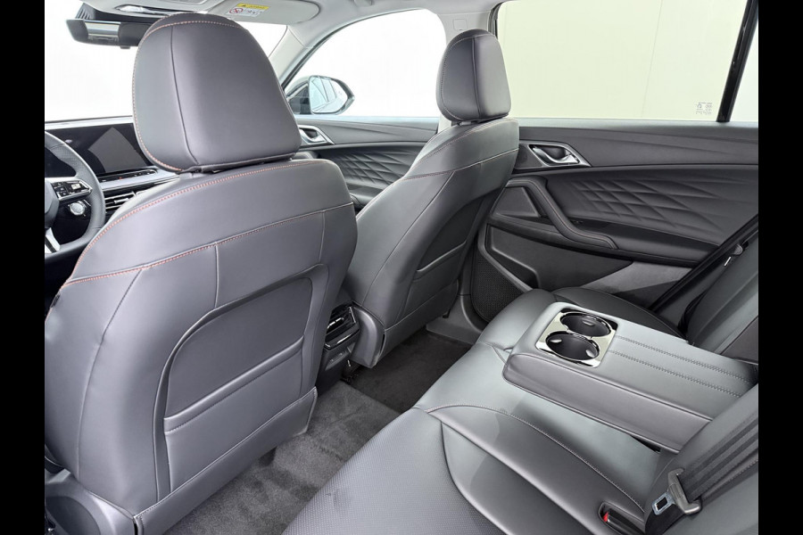 MG HS 1.5 TGDI Luxury PHEV VAN: 39.900,- VOOR: 34.440,- UW WKVOORDEEL: 5.460,- | PLUG-IN HYBRIDE | 272 PK| NIEUWE AUTO | >1.000 KM TOTAAL BEREIK | 1E REGISTRATIE 03-2026 | 360° CAMERA | ELEKTRISCHE ACHTERKLEP | 7 JAAR MG GARANTIE T/M 2033 | APPLE CARPLAY | ANDROID AUTO | STOELVERWARMING | FULL LED | ELEKTRISCHE STOELEN