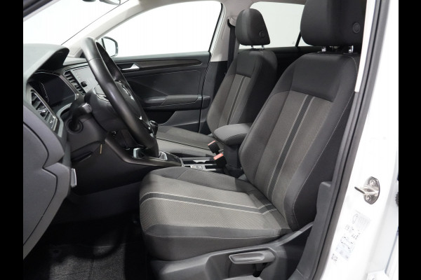 Volkswagen T-Roc 1.0 TSI Style | Trekhaak | Panorama | Full-LED | Navi