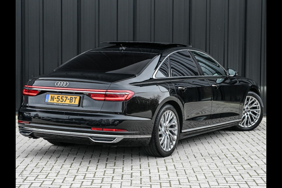 Audi A8 55 TFSI quattro Pro Line Plus 55 TFSI QUATTRO PRO LINE PLUS | LUCHTVERING | STANDKACHEL | VIRTUAL COCKPIT | LUCHTVERING | ADAPTIVE CRUISE | STOELVERWARMING EN -VENTILATIE | MASSAGE | 360 CAMERA | PANORAMADAK | LED | STUURVERWARMING | HEAD-UP | AMBIANCE INTERIEUR | SOFT-CLOSE |