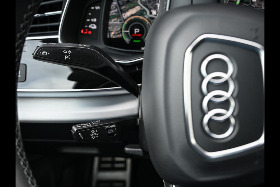 Audi Q8 55 TFSI e quattro Pro Line | S-Seats | B&O Sound | Head-Up | Night vision | Luchtvering | Adaptive cruise  | Camera | Keyless | Ambiance interieur |