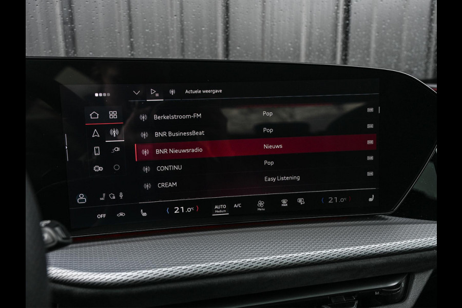Audi Q5 Sportback 2.0 TFSI e-hybrid quattro S edition Luchtvering | S-stoelen | Panoramadak | Elektr. trekhaak | Digital Oled | Adaptive Cruise | Tech Plus | 360 Camera | Memory | Ambiance interieur |