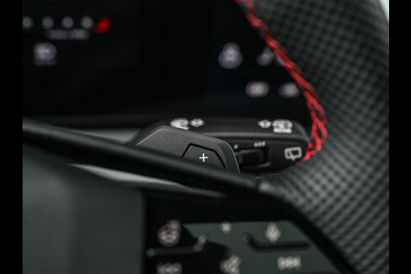 Audi Q5 Sportback 2.0 TFSI e-hybrid quattro S edition Luchtvering | S-stoelen | Panoramadak | Elektr. trekhaak | Digital Oled | Adaptive Cruise | Tech Plus | 360 Camera | Memory | Ambiance interieur |