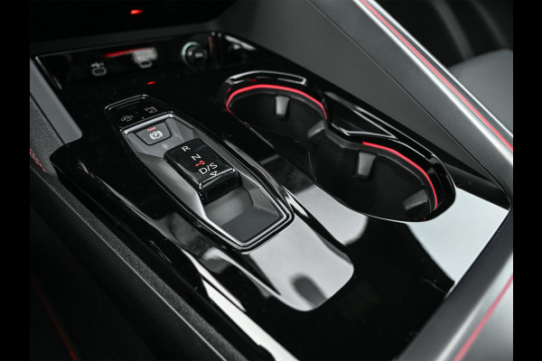 Audi Q5 Sportback 2.0 TFSI e-hybrid quattro S edition Luchtvering | S-stoelen | Panoramadak | Elektr. trekhaak | Digital Oled | Adaptive Cruise | Tech Plus | 360 Camera | Memory | Ambiance interieur |