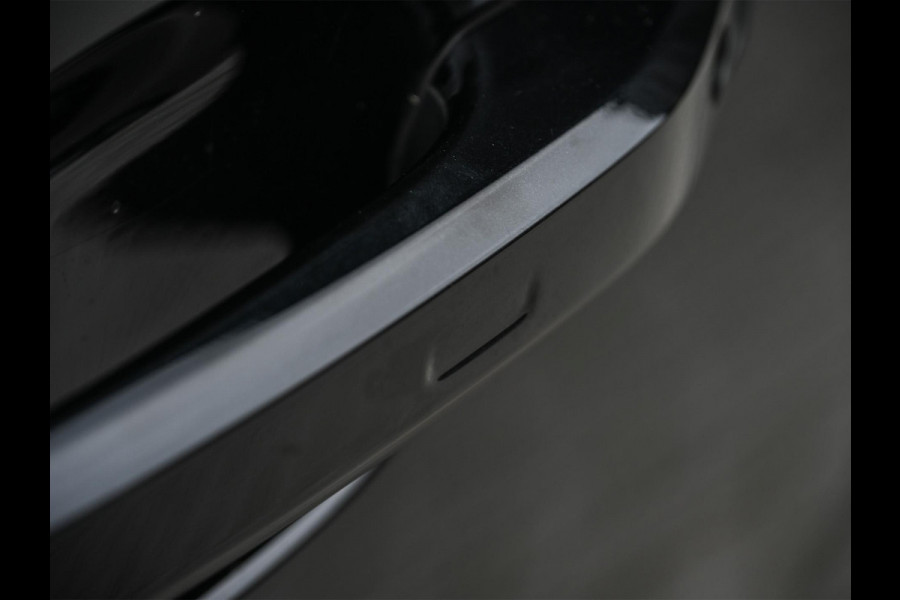 Audi A5 Cabriolet 3.0 TFSI S5 quattro | Head-up | B&O Sound | Trekhaak | Matrix led | S-stoelen met massage | 360 Camera | Keyless entry | Memory seats | Carbon inleg