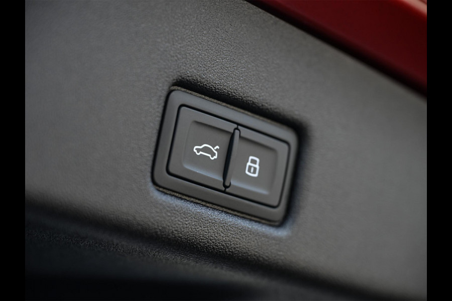 Audi Q5 Sportback 2.0 TFSI e-hybrid quattro S edition Competition