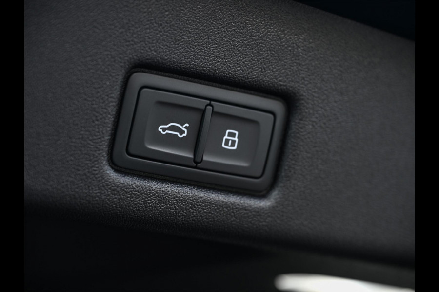Audi Q5 Sportback 2.0 TFSI e-hybrid quattro S edition Competition