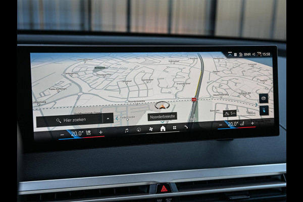 BMW iX xDrive45 101 kWh | NL-auto | Comfort access | Soft close | Iconic glow | Adaptive led | Sky lounge | Driving assistant prof. | Dab+ | Harman/kardon |