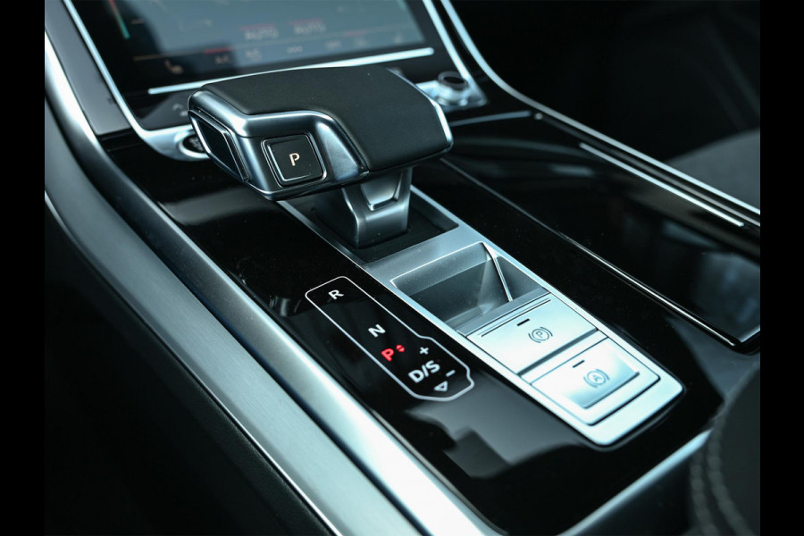 Audi Q8 55 TFSI e quattro Pro Line S