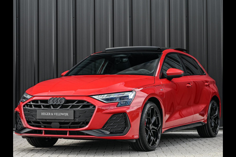 Audi A3 Sportback 45 TFSI e S edition Competition | Panoramadak | 5 jr garantie | Ambiance interieur | Active Cruise | Sonos Sound | S-Seats + Memory | Head-Up | Camera | Stoelverwarming | Keyless