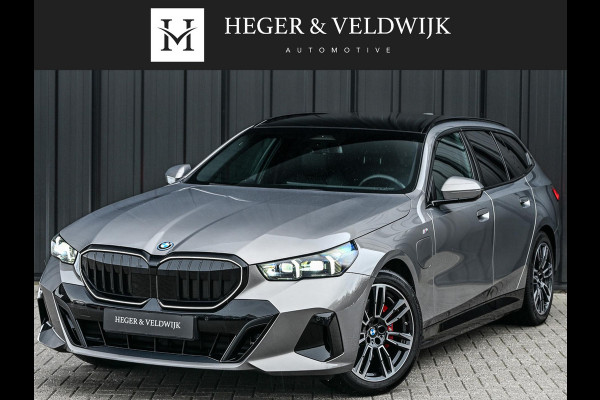 BMW 5 Serie Touring 530e xDrive | M-Sport Pro | Panoramadak | Harman Kardon audio | M-Sport Suspension | Adaptive Led | Driving Assistant Plus | Ambient Light | Iconic glow grille | M-Sport Brake Red | Shadowline Lights