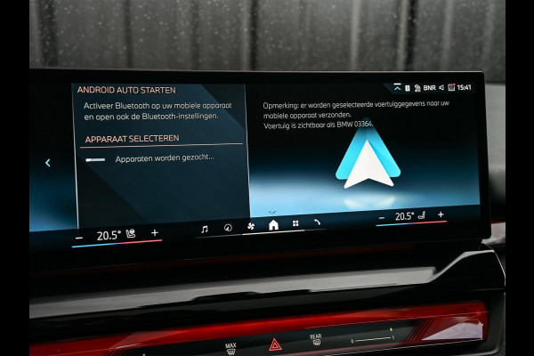 BMW 5 Serie Touring 530e xDrive | M-Sport Pro | Panoramadak | Harman Kardon audio | M-Sport Suspension | Adaptive Led | Driving Assistant Plus | Ambient Light | Iconic glow grille | M-Sport Brake Red | Shadowline Lights