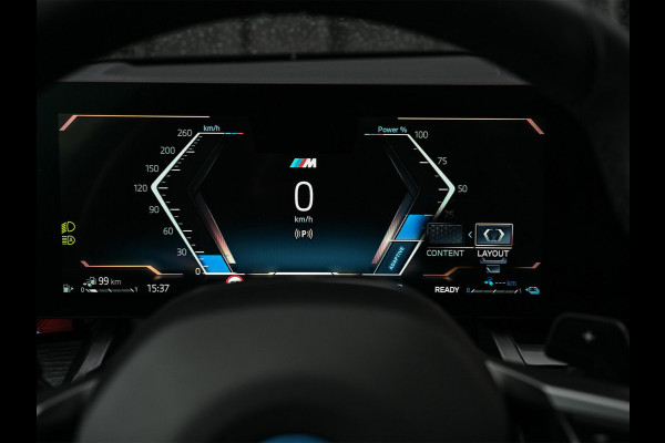 BMW 5 Serie Touring 530e xDrive | M-Sport Pro | Panoramadak | Harman Kardon audio | M-Sport Suspension | Adaptive Led | Driving Assistant Plus | Ambient Light | Iconic glow grille | M-Sport Brake Red | Shadowline Lights