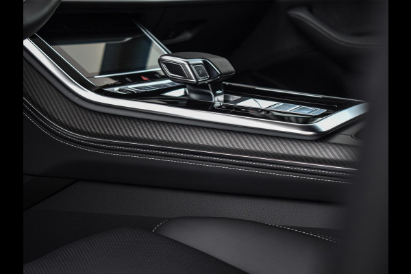 Audi Q8 60 TFSI e quattro Pro Line S Competition | B&O advanced | Audi exclusive | 5 jaar garantie | Panoramadak | massage stoelen | 4 wiel besturing | Alcantara hemel | Soft-close | Elektr. Trekhaak | Achteras besturing | Oled achterlichten