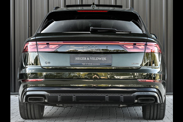 Audi Q8 60 TFSI e quattro Pro Line S Competition | B&O advanced | Audi exclusive | 5 jaar garantie | Panoramadak | massage stoelen | 4 wiel besturing | Alcantara hemel | Soft-close | Elektr. Trekhaak | Achteras besturing | Oled achterlichten