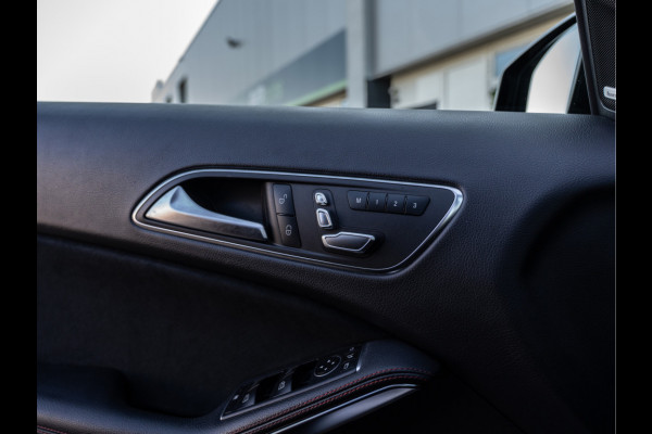 Mercedes-Benz GLA 180 Business Solution AMG Night Upgrade