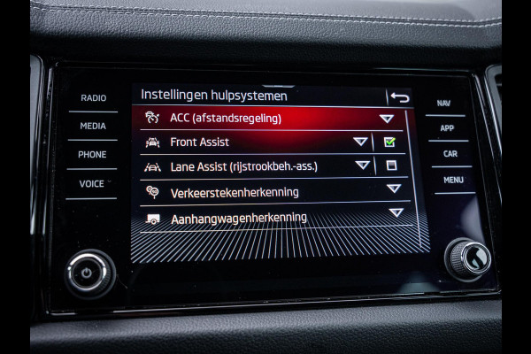 Škoda Kodiaq 1.5 TSI Sportline Business 7p. - ACC l Trekhaak l Memory l 20''