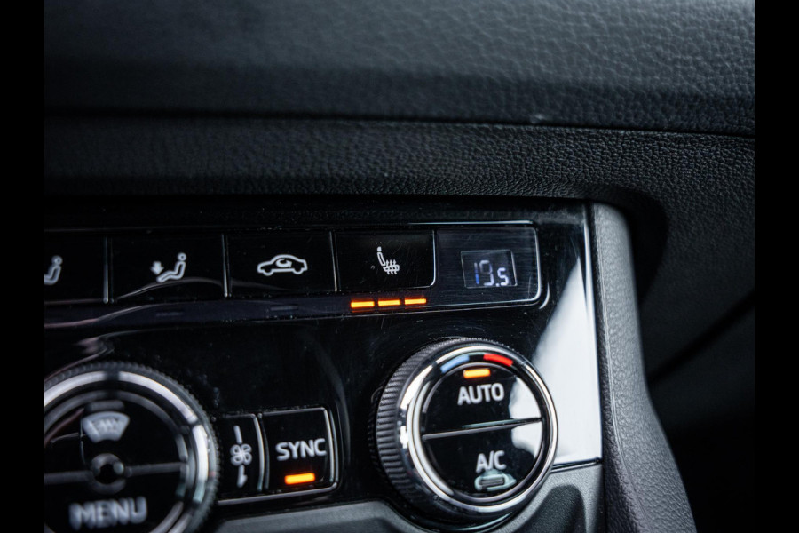 Škoda Kodiaq 1.5 TSI Sportline Business 7p. - ACC l Trekhaak l Memory l 20''