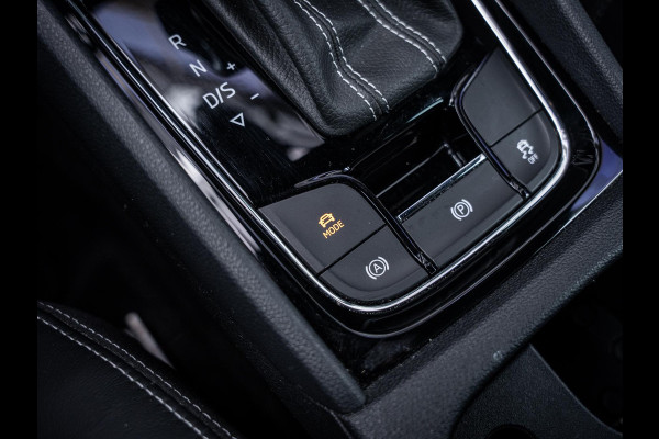 Škoda Kodiaq 1.5 TSI Sportline Business 7p. - ACC l Trekhaak l Memory l 20''