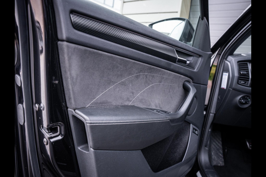 Škoda Kodiaq 1.5 TSI Sportline Business 7p. - ACC l Trekhaak l Memory l 20''