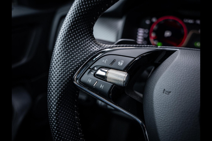 Škoda Kodiaq 1.5 TSI Sportline Business 7p. - ACC l Trekhaak l Memory l 20''