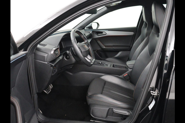 CUPRA Leon 1.4 eHybrid VZ | SOH 93,5% | 245pk | Stoelverwarming | Adaptive cruise | Navigatie | Camera | Stuurverwarming | Park Assist | Sfeerverlichting | Keyless | Full LED | Sportstoelen | PHEV | Plug In