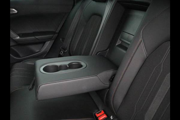 CUPRA Leon 1.4 eHybrid VZ | SOH 93,5% | 245pk | Stoelverwarming | Adaptive cruise | Navigatie | Camera | Stuurverwarming | Park Assist | Sfeerverlichting | Keyless | Full LED | Sportstoelen | PHEV | Plug In