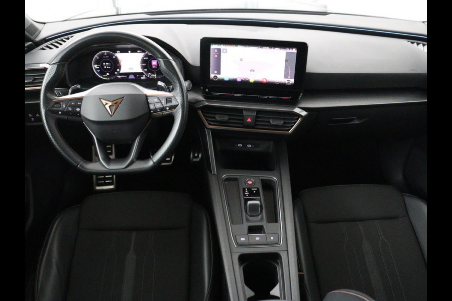 CUPRA Leon 1.4 eHybrid VZ | SOH 93,5% | 245pk | Stoelverwarming | Adaptive cruise | Navigatie | Camera | Stuurverwarming | Park Assist | Sfeerverlichting | Keyless | Full LED | Sportstoelen | PHEV | Plug In