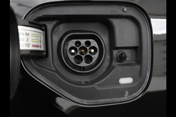 CUPRA Leon 1.4 eHybrid VZ | SOH 93,5% | 245pk | Stoelverwarming | Adaptive cruise | Navigatie | Camera | Stuurverwarming | Park Assist | Sfeerverlichting | Keyless | Full LED | Sportstoelen | PHEV | Plug In