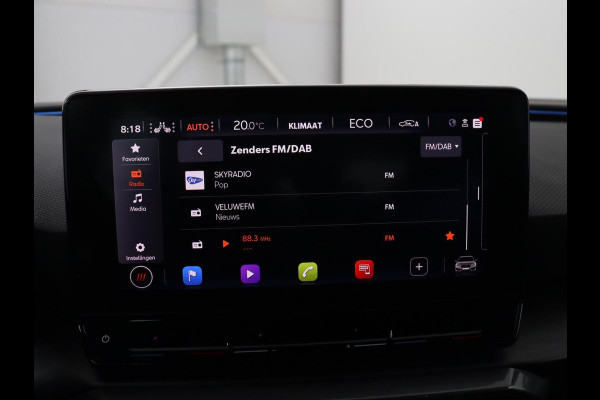CUPRA Leon 1.4 eHybrid VZ | SOH 93,5% | 245pk | Stoelverwarming | Adaptive cruise | Navigatie | Camera | Stuurverwarming | Park Assist | Sfeerverlichting | Keyless | Full LED | Sportstoelen | PHEV | Plug In