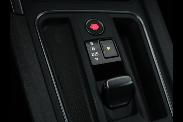 CUPRA Leon 1.4 eHybrid VZ | SOH 93,5% | 245pk | Stoelverwarming | Adaptive cruise | Navigatie | Camera | Stuurverwarming | Park Assist | Sfeerverlichting | Keyless | Full LED | Sportstoelen | PHEV | Plug In