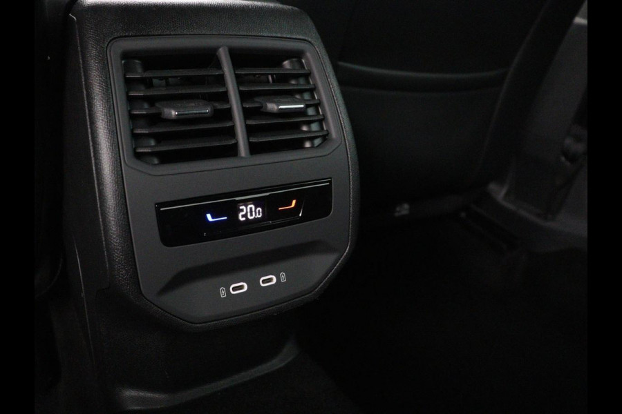 CUPRA Leon 1.4 eHybrid VZ | SOH 93,5% | 245pk | Stoelverwarming | Adaptive cruise | Navigatie | Camera | Stuurverwarming | Park Assist | Sfeerverlichting | Keyless | Full LED | Sportstoelen | PHEV | Plug In