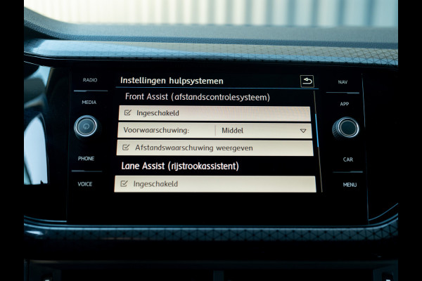 Volkswagen T-Cross 1.0 TSI Style | Side Assist | Camera | LED koplampen | Apple Carplay/ Android Auto | Prijs Rijklaar!!