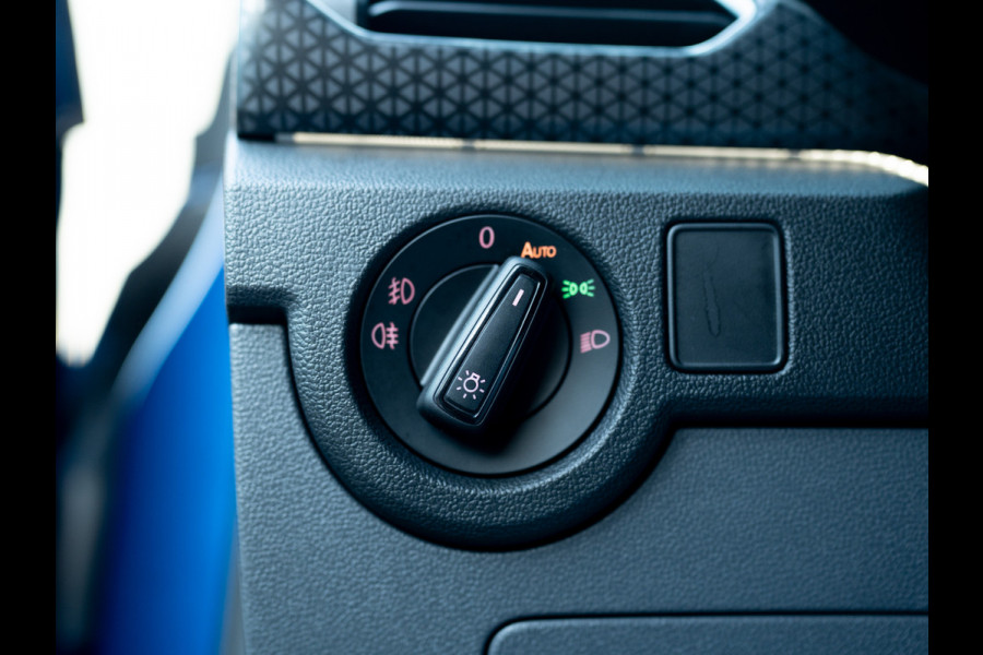 Volkswagen T-Cross 1.0 TSI Style | Side Assist | Camera | LED koplampen | Apple Carplay/ Android Auto | Prijs Rijklaar!!