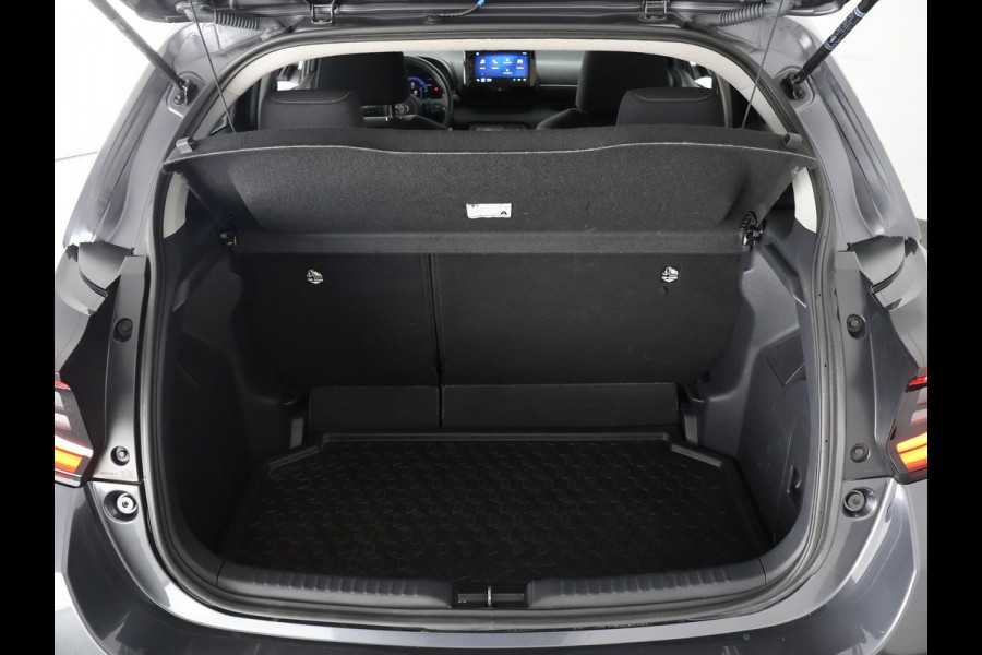 Toyota Yaris 1.5 HYBRID DYNAMIC PACK GARANTIE 2035 !! BIJNA NIEUW. CAMERA. APPEL/ANDROID/ ADAPTIVE