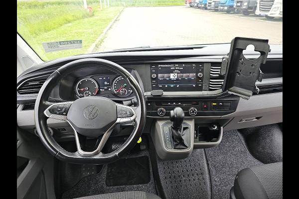 Volkswagen Transporter 2.0 TDI L2H1 Edition Automaat Navi Camera