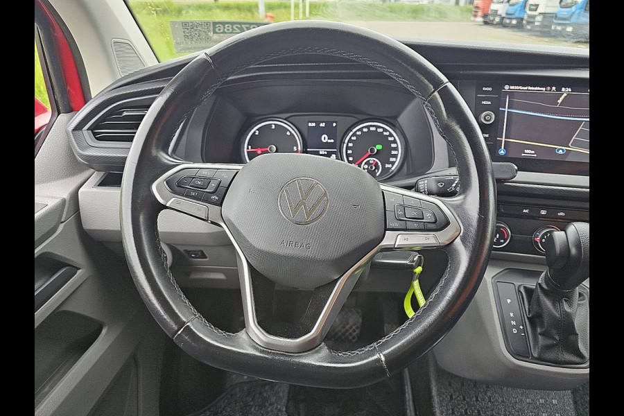 Volkswagen Transporter 2.0 TDI L2H1 Edition Automaat Navi Camera