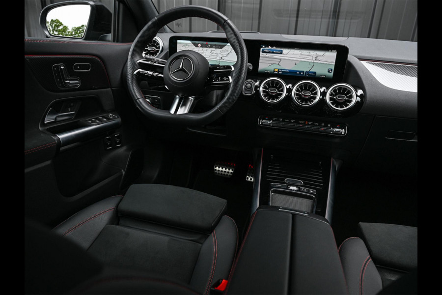 Mercedes-Benz GLA 250 e Business Solution AMG