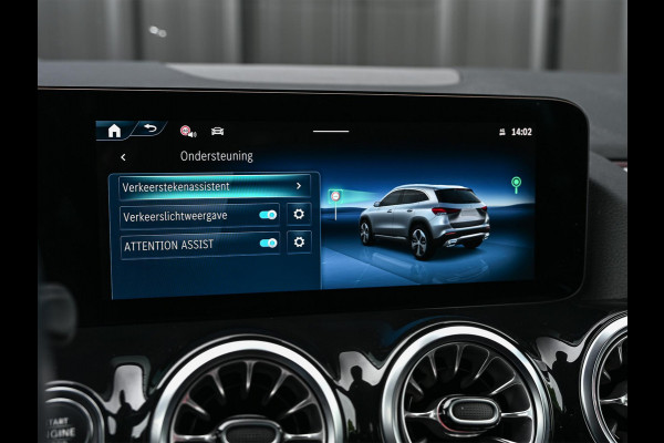 Mercedes-Benz GLA 250 e Business Solution AMG